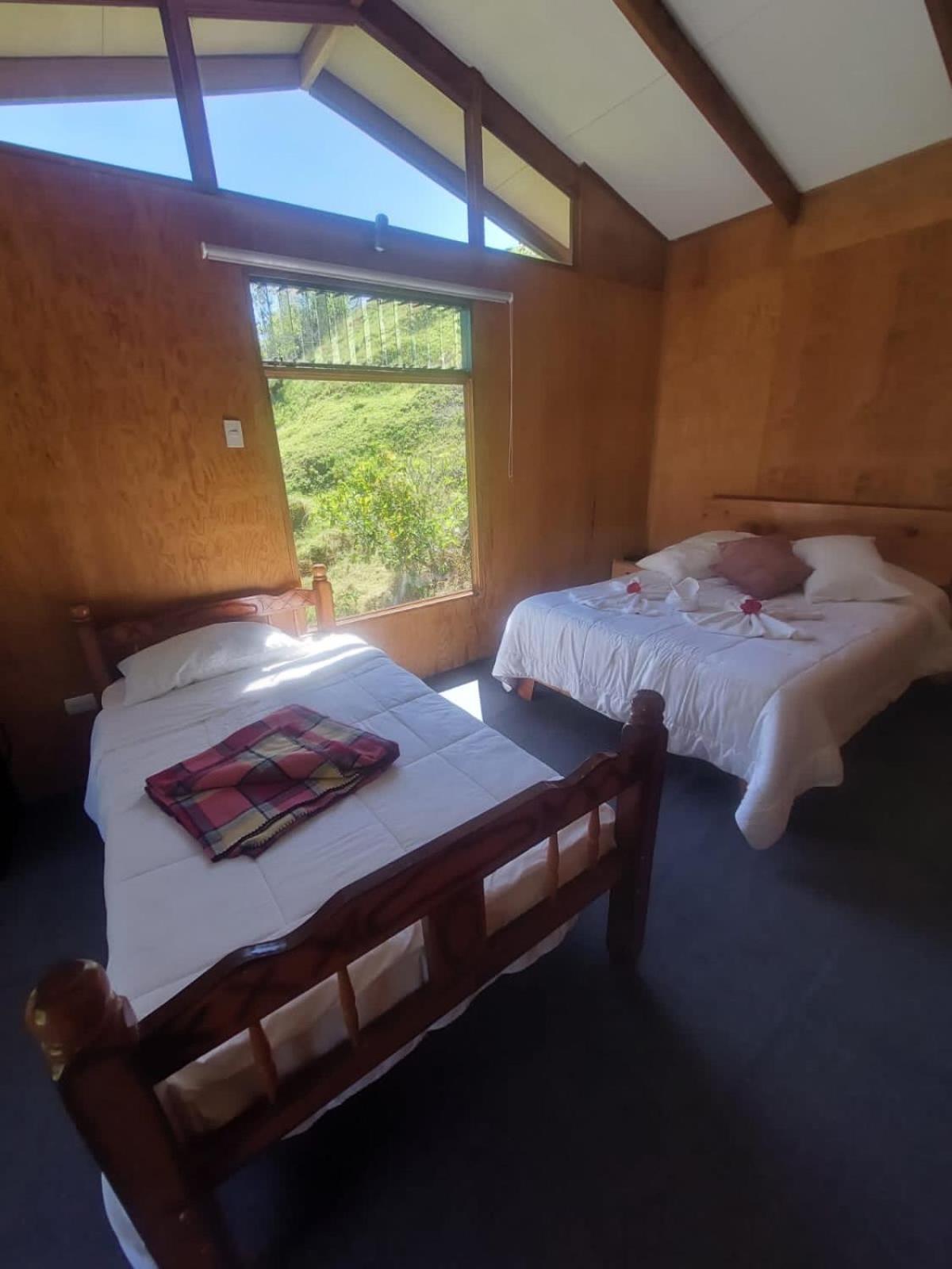 Los Lagos Lodge San Gerardo de Dota Exterior photo